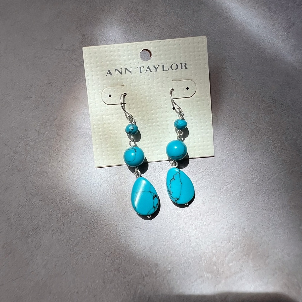NWT Ann Taylor Turquoise Beaded Drop Earrings Silver Tone